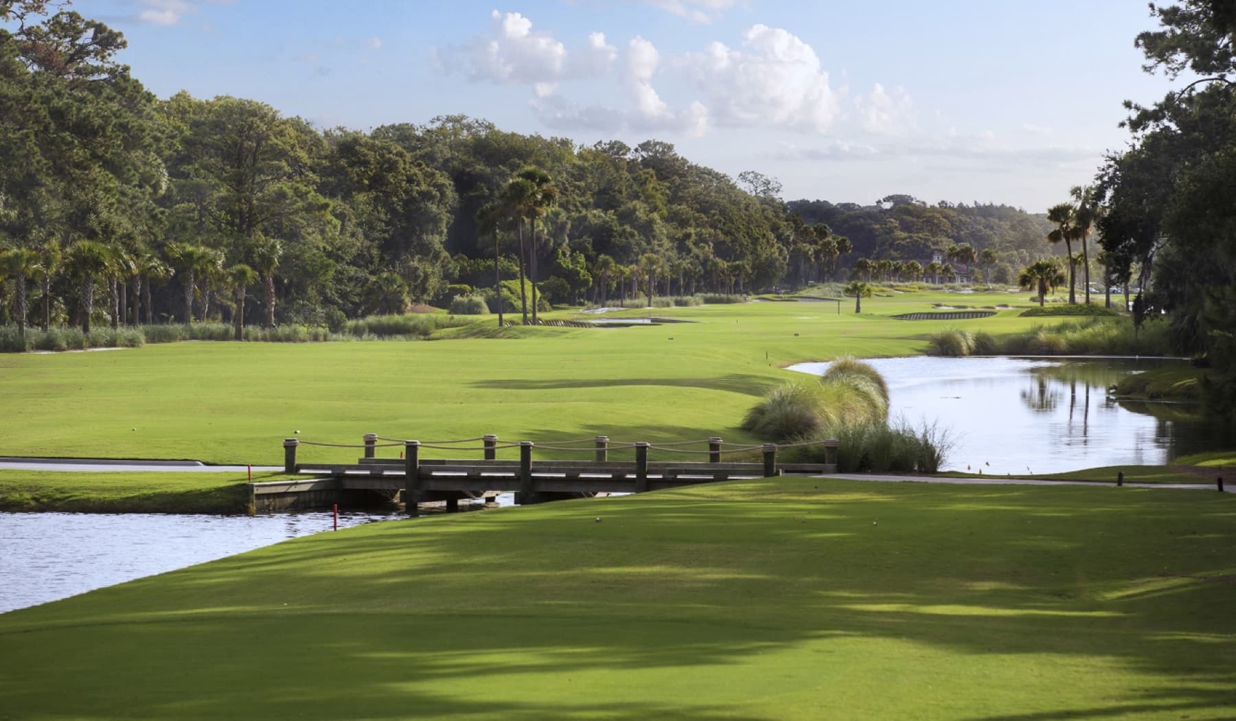 the par-5 17th, running along the lagoon